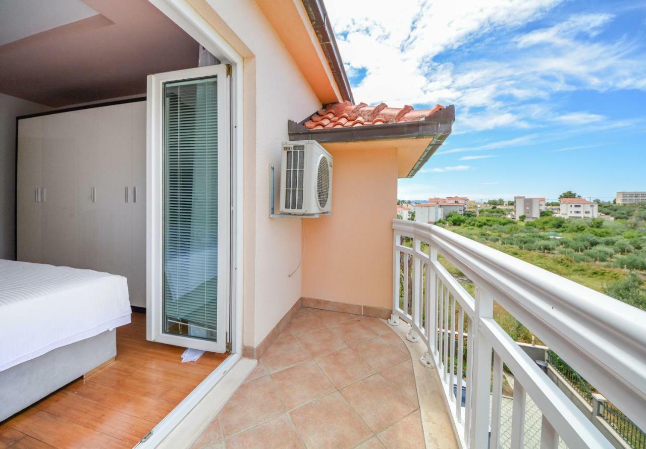 Apartments Lupe Split Exterior foto